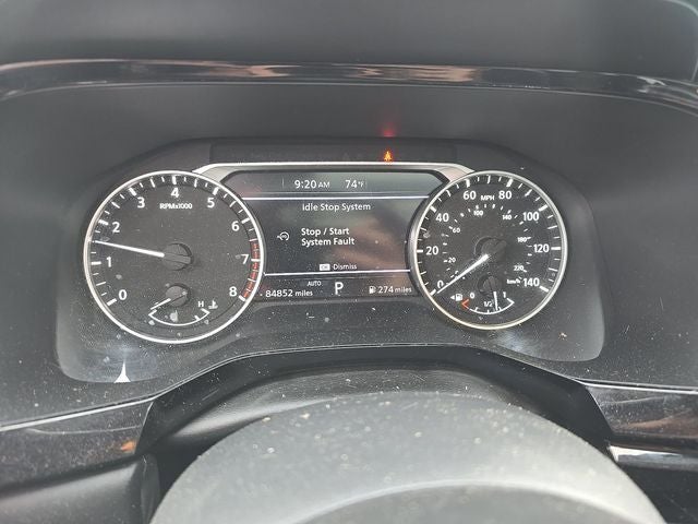 2022 Nissan Pathfinder SV