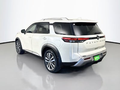 2022 Nissan Pathfinder Platinum