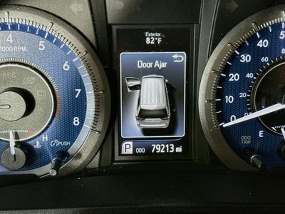 2017 Toyota Sienna XLE 8 Passenger