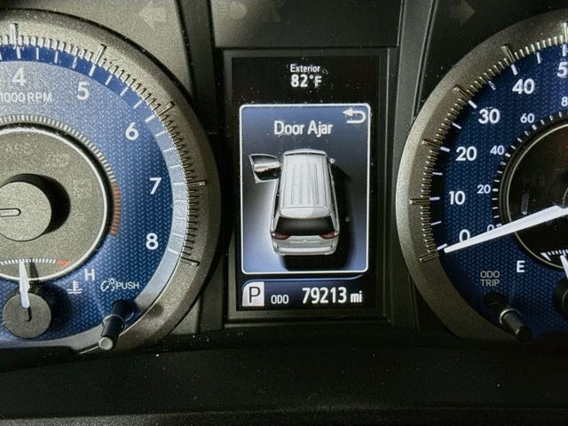 2017 Toyota Sienna XLE 8 Passenger