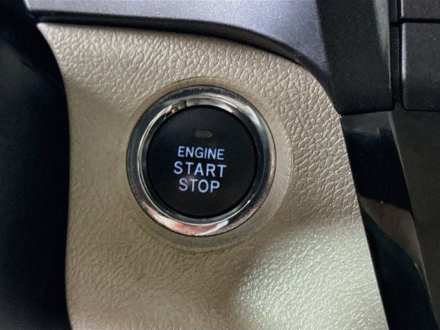 2017 Toyota Sienna XLE 8 Passenger