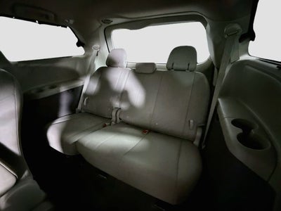 2017 Toyota Sienna XLE 8 Passenger