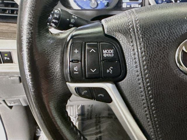 2020 Toyota Sienna XLE 8 Passenger