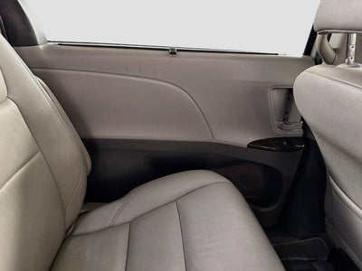 2020 Toyota Sienna XLE 8 Passenger