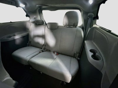 2020 Toyota Sienna XLE 8 Passenger