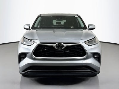 2020 Toyota Highlander LE