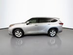 2020 Toyota Highlander LE