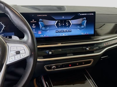 2025 BMW X7 xDrive40i