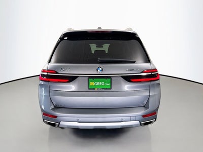 2025 BMW X7 xDrive40i