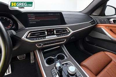 2021 BMW X7 M50i