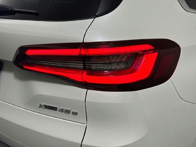 2022 BMW X5 xDrive45e