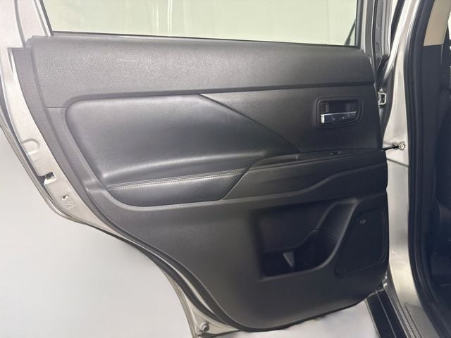 2020 Mitsubishi Outlander SEL