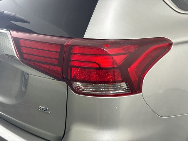 2020 Mitsubishi Outlander SEL