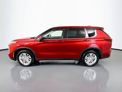 2022 Mitsubishi Outlander ES