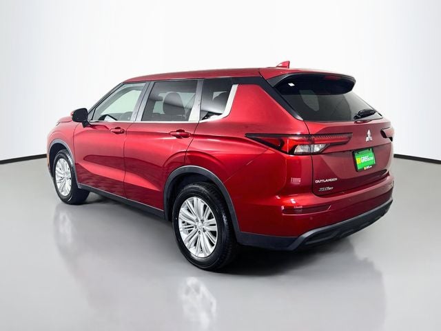 2022 Mitsubishi Outlander ES