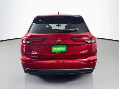 2022 Mitsubishi Outlander ES