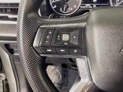 2025 Mitsubishi Outlander ES