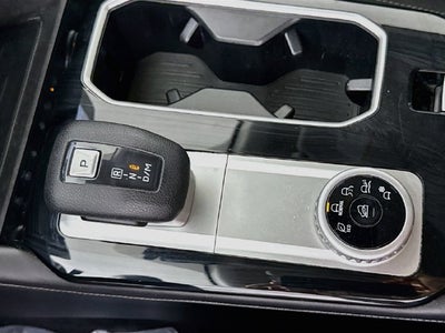 2025 Mitsubishi Outlander ES