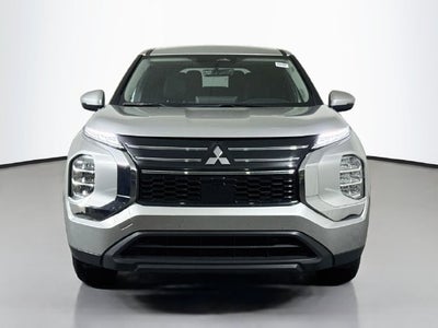 2025 Mitsubishi Outlander ES