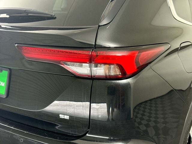 2022 Mitsubishi Outlander SE
