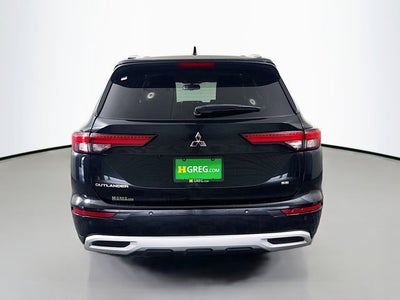 2022 Mitsubishi Outlander SE
