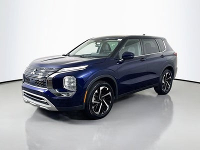 2022 Mitsubishi Outlander Black Edition