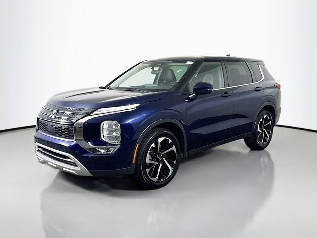2022 Mitsubishi Outlander Black Edition