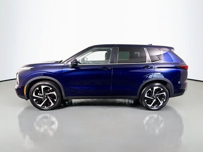 2022 Mitsubishi Outlander Black Edition
