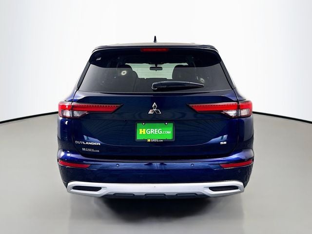 2022 Mitsubishi Outlander Black Edition