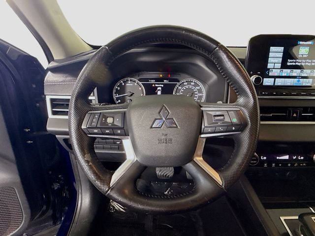 2022 Mitsubishi Outlander Black Edition