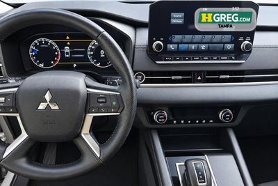 2024 Mitsubishi Outlander SE Black Edition