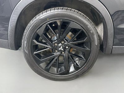 2022 Mitsubishi Outlander Black Edition