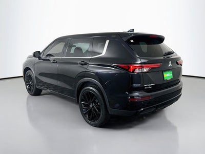 2022 Mitsubishi Outlander Black Edition