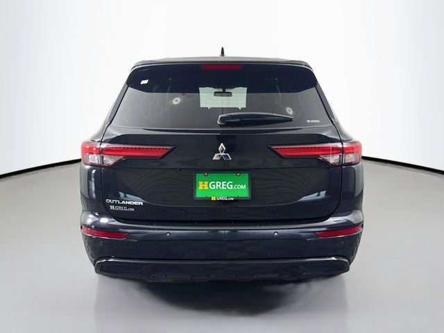 2022 Mitsubishi Outlander Black Edition