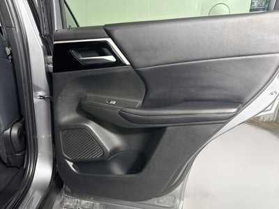 2022 Mitsubishi Outlander SE