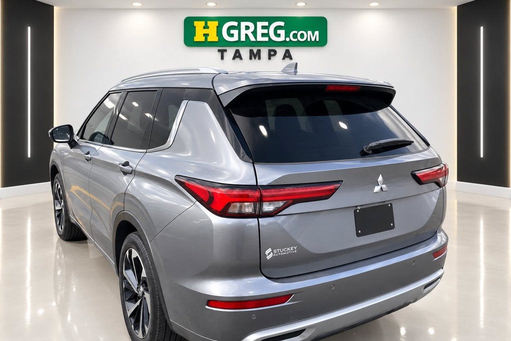 2022 Mitsubishi Outlander SEL