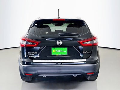 2021 Nissan Rogue Sport SV