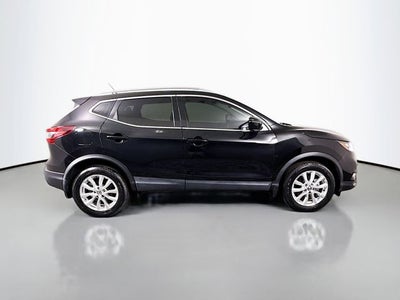 2021 Nissan Rogue Sport SV