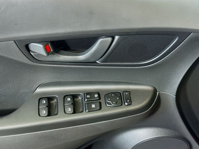 2022 Hyundai Kona SE