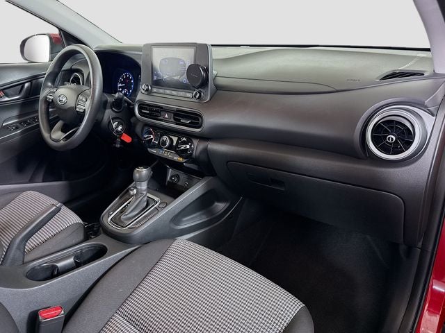 2022 Hyundai Kona SE