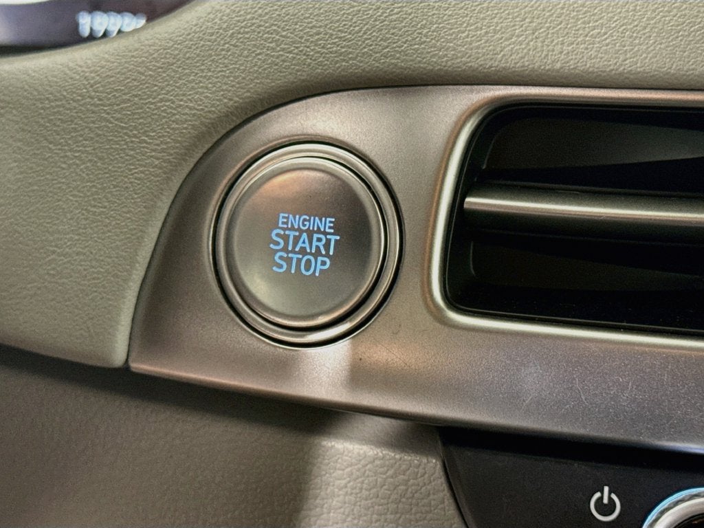 2024 Hyundai Palisade SEL 7 Passenger