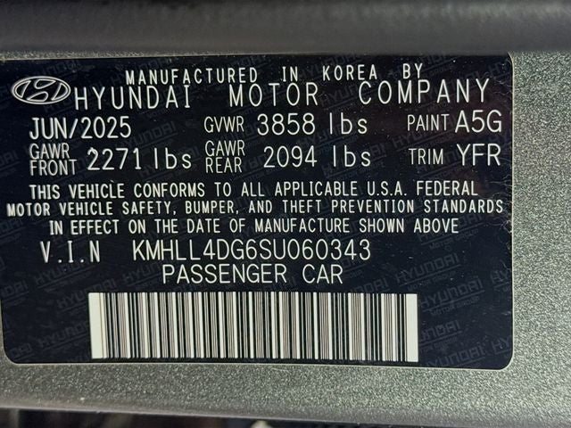 2025 Hyundai Elantra SE