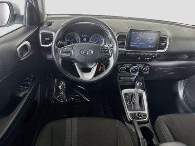 2022 Hyundai Venue SEL