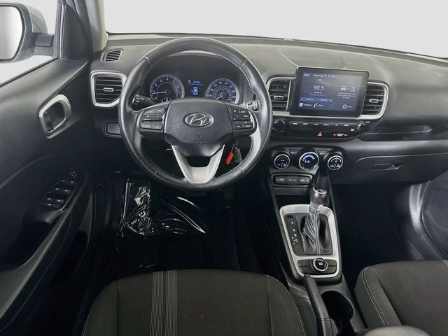 2022 Hyundai Venue SEL