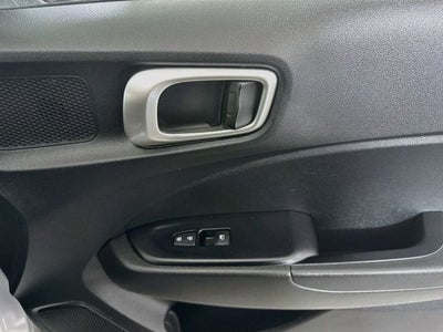 2022 Hyundai Venue SEL