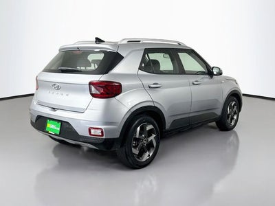 2022 Hyundai Venue SEL