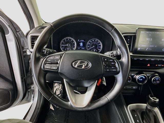2022 Hyundai Venue SEL