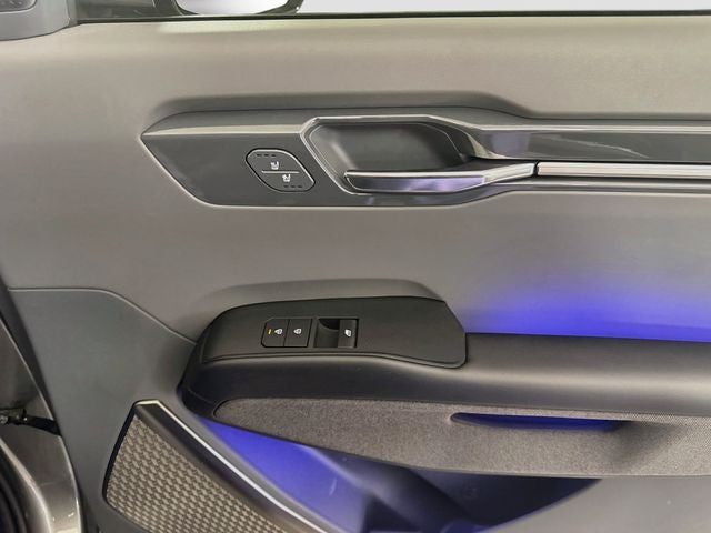 2024 Kia EV9 Land
