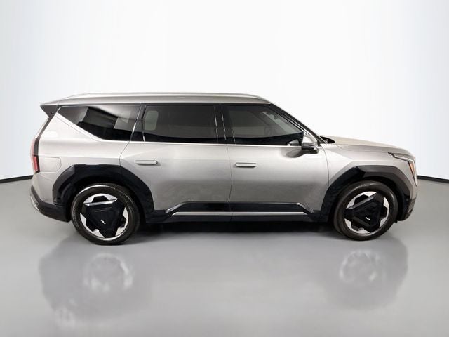 2024 Kia EV9 Land