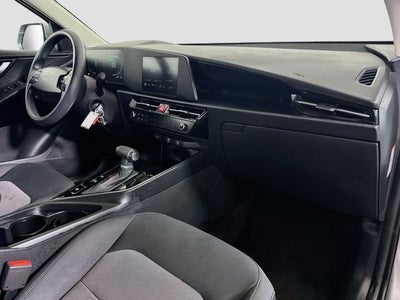 2026 Kia Niro LX